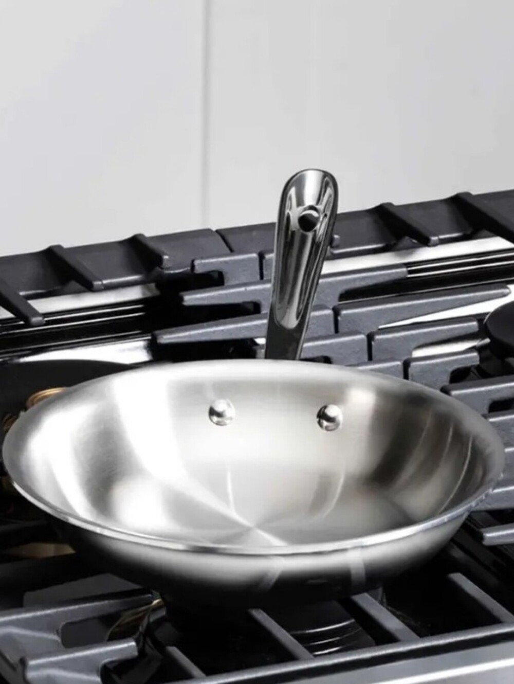 All-Clad D3 Stainless Steel 3-Ply Bonded 10" Fry Pan
